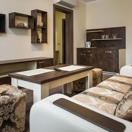 Hotel Emmar 3*