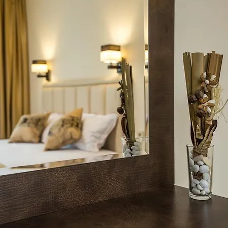 Hotel Emmar 3*